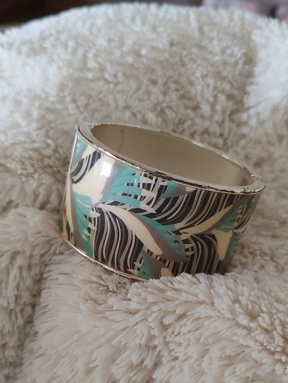 Silver Tone Hinge Bracelet